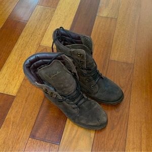 Karl Kani work boots size 9.5